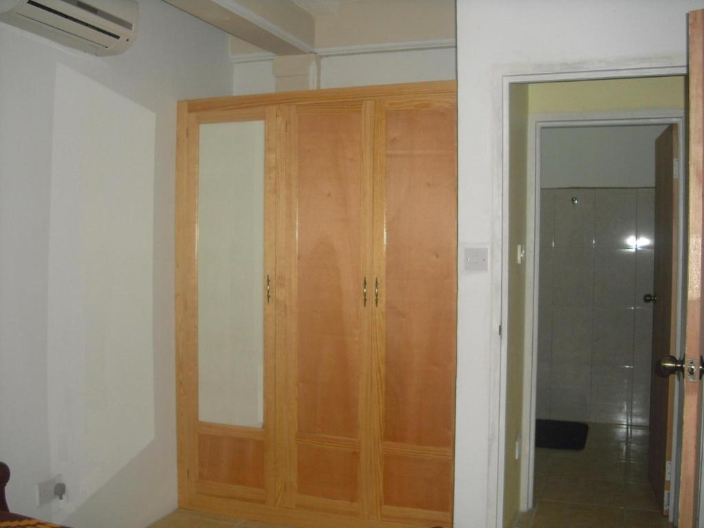Corosol Apartments Roseau Ruang foto